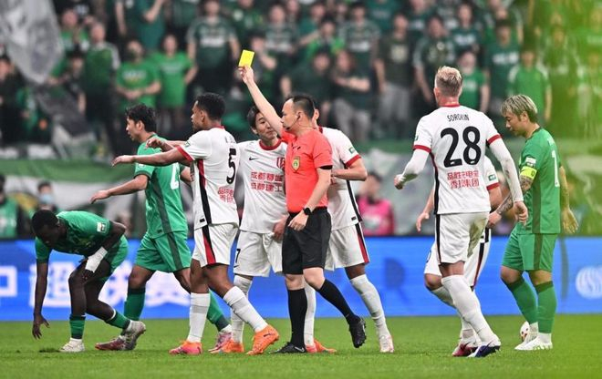 开云团队-遭多次争议判罚！曝国安正式申诉+质疑蓉城扳平球 廖力生手球在先|北京国安|泰山|中国足协|张玉宁|韦世豪_新浪体育_新浪新闻